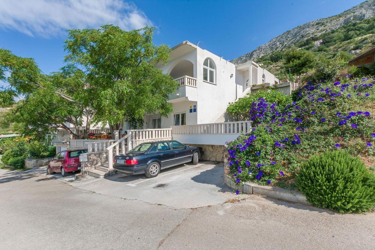 Apartments Zdenka Omiš Buitenkant foto