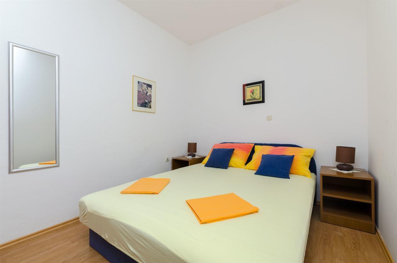 Apartments Zdenka Omiš Buitenkant foto